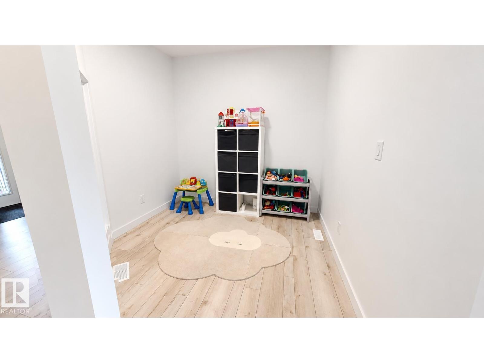 4601 62 ST - Image 8
