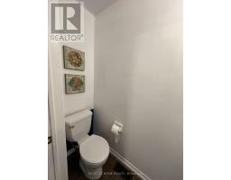 107 Norland Circle, Oshawa, ON L1L0A7 Photo 9