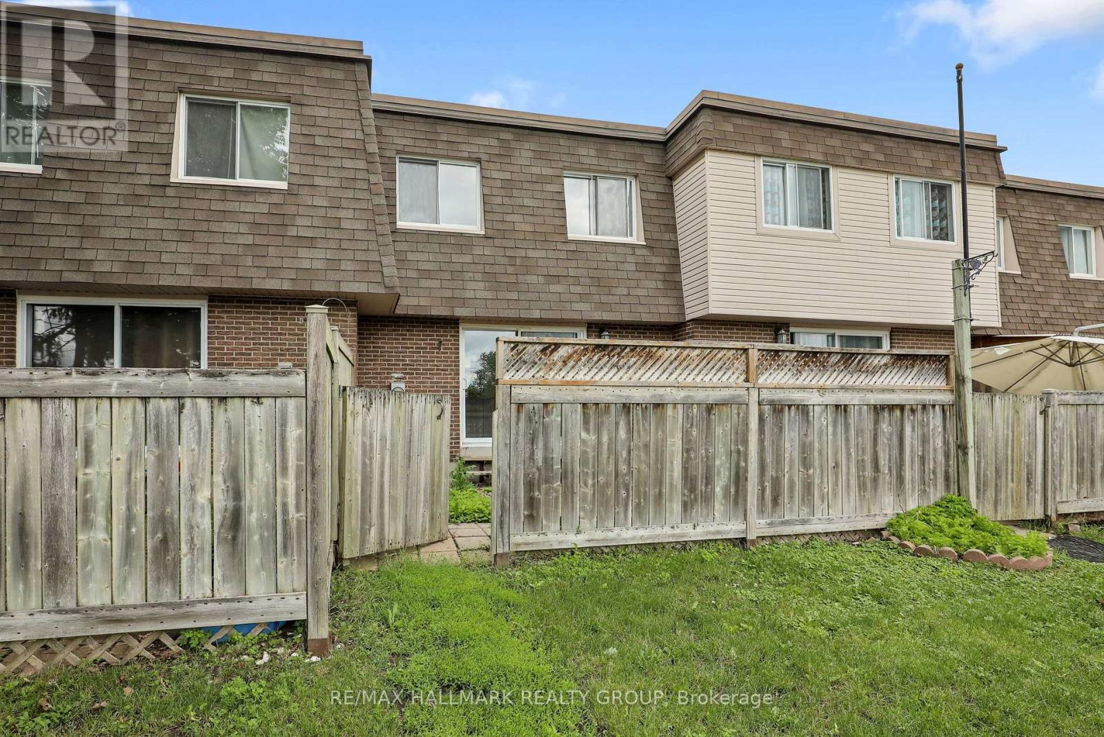 2912 FAIRLEA CRESCENT - 22