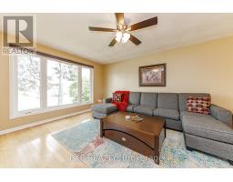 1642 VALMARIE AVENUE — photo 3