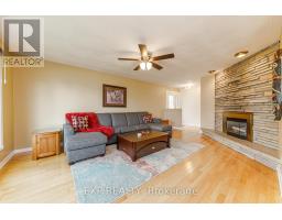 1642 VALMARIE AVENUE — photo 4