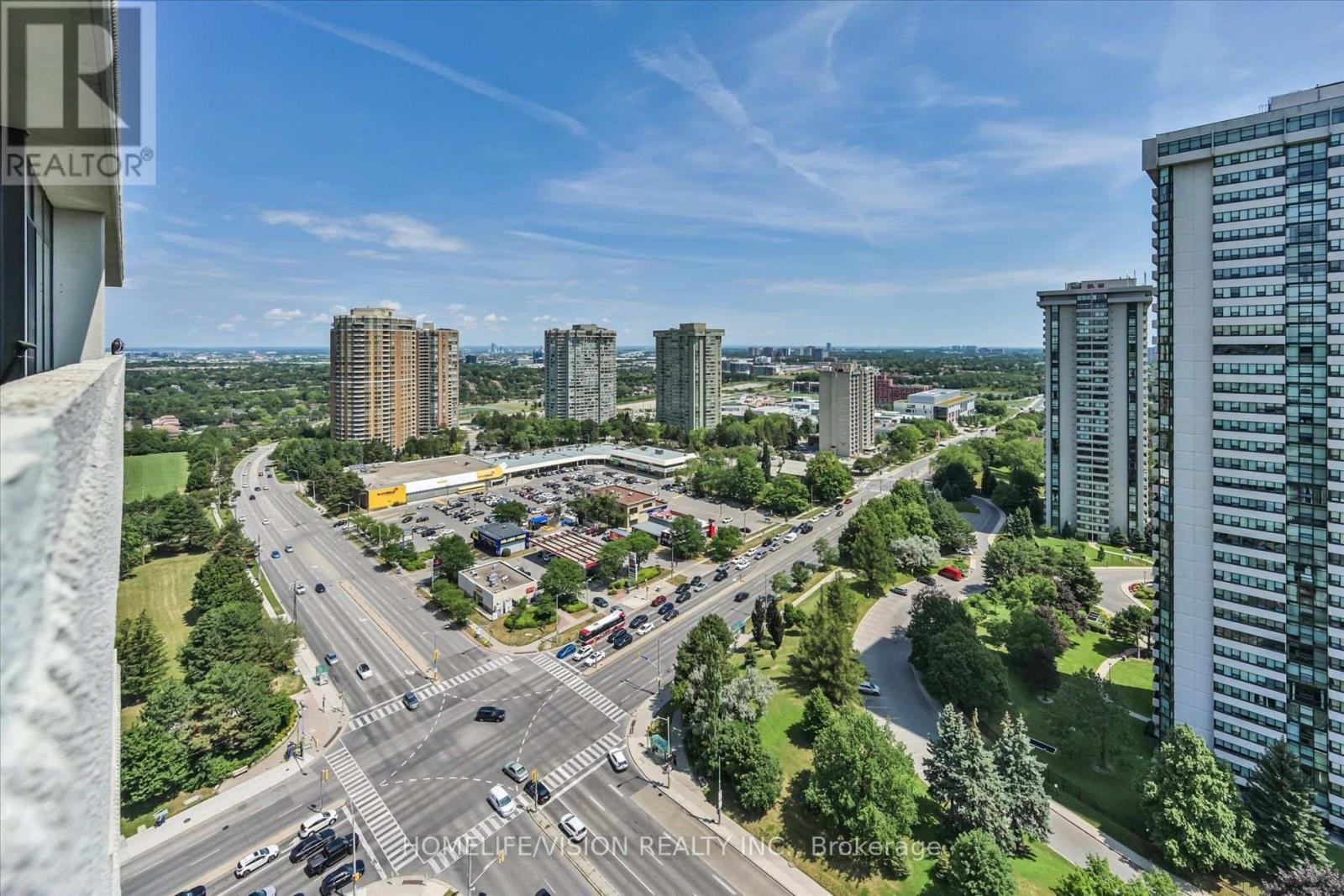 #PH6 3300 DON MILLS ROAD - Image 27