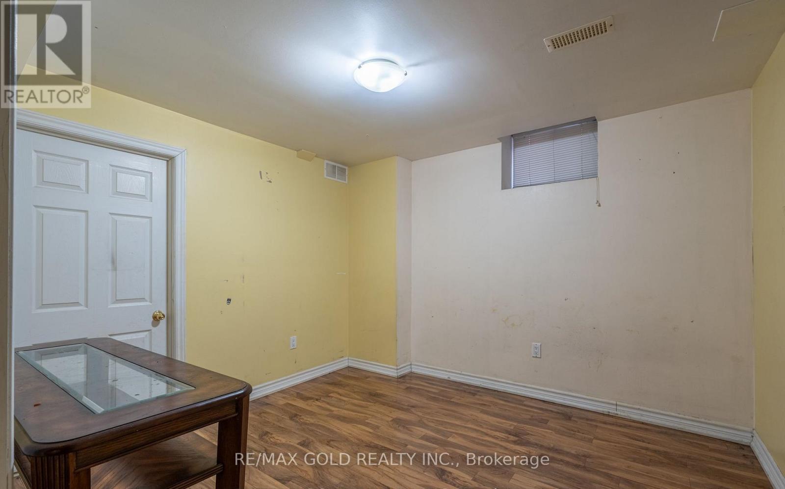 104 SUNNY MEADOW BOULEVARD - 36