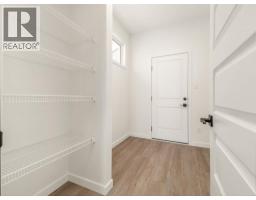 126 Miners Road W - photo 8