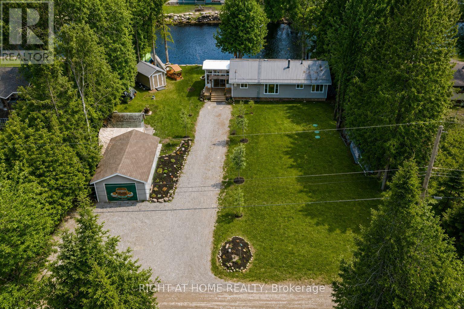369 SOUTHAM DRIVE - 35