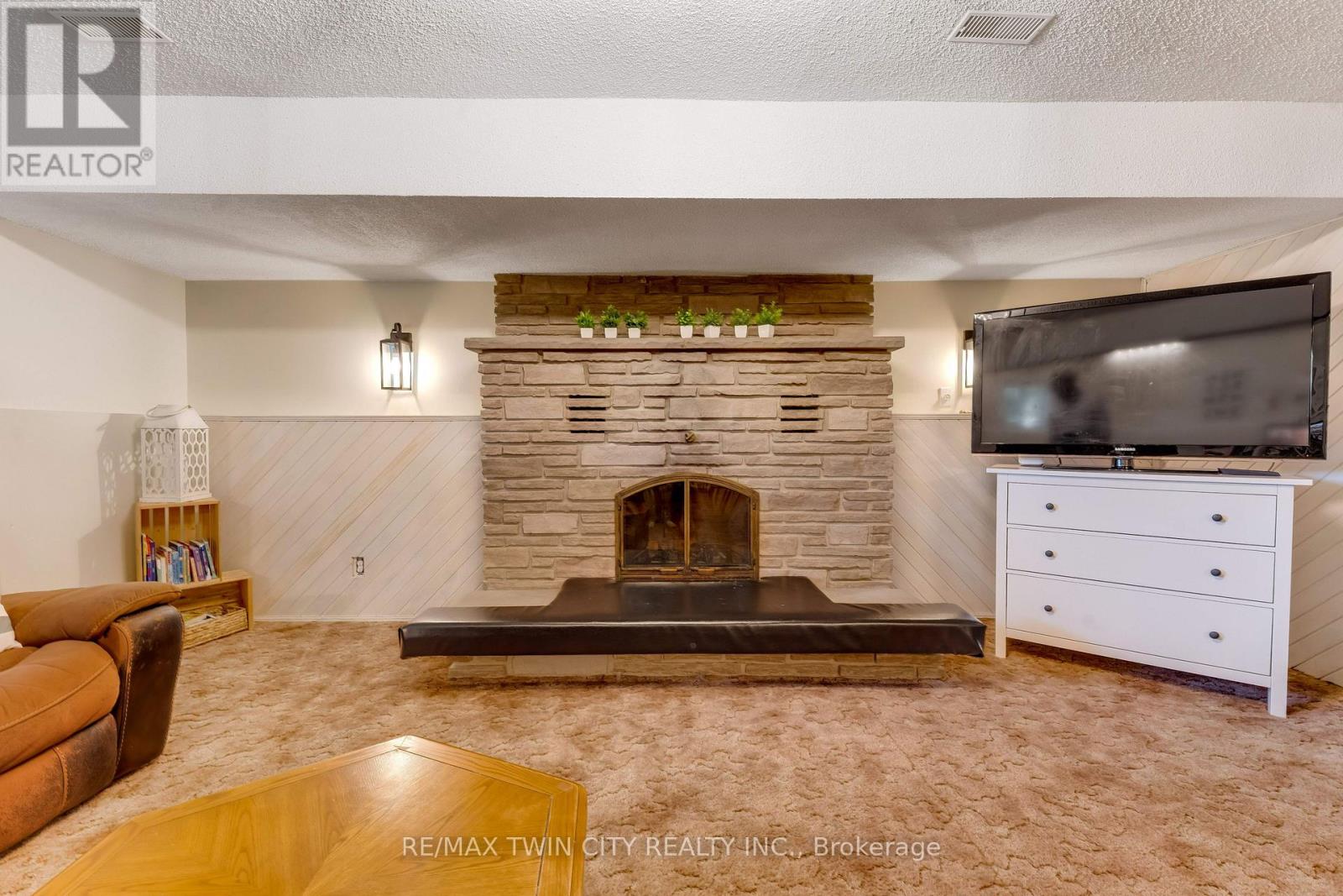 131 BRIERDALE DRIVE - Image 13