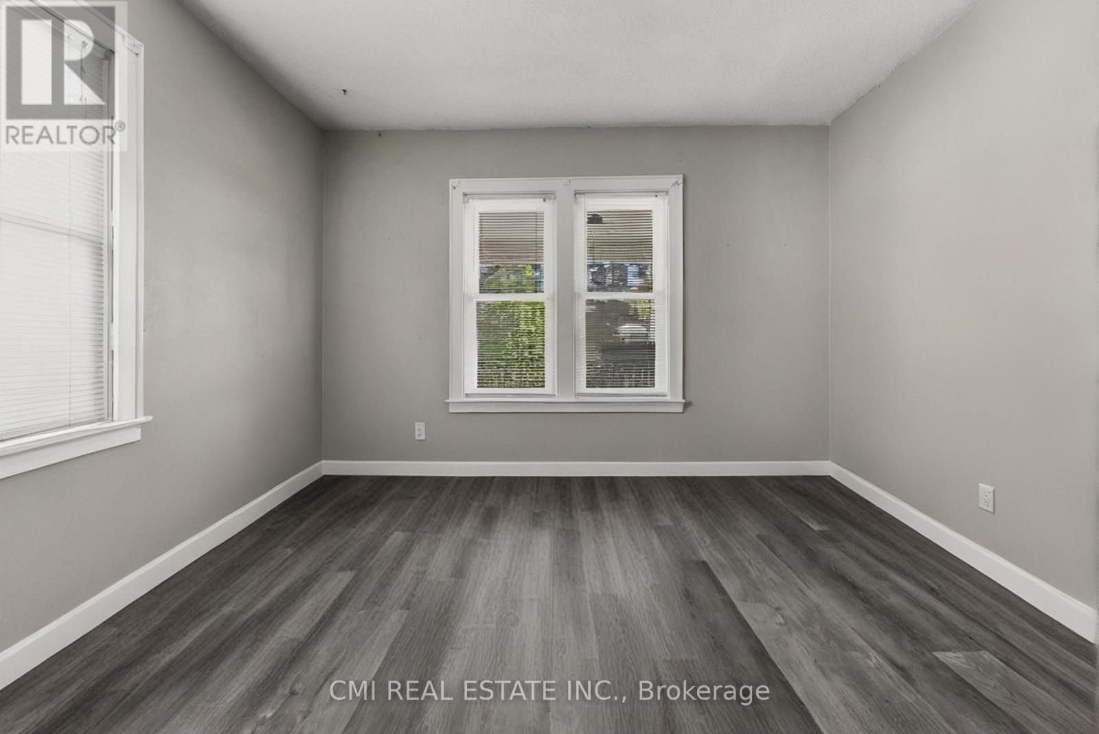 433 LYDIA STREET - 5