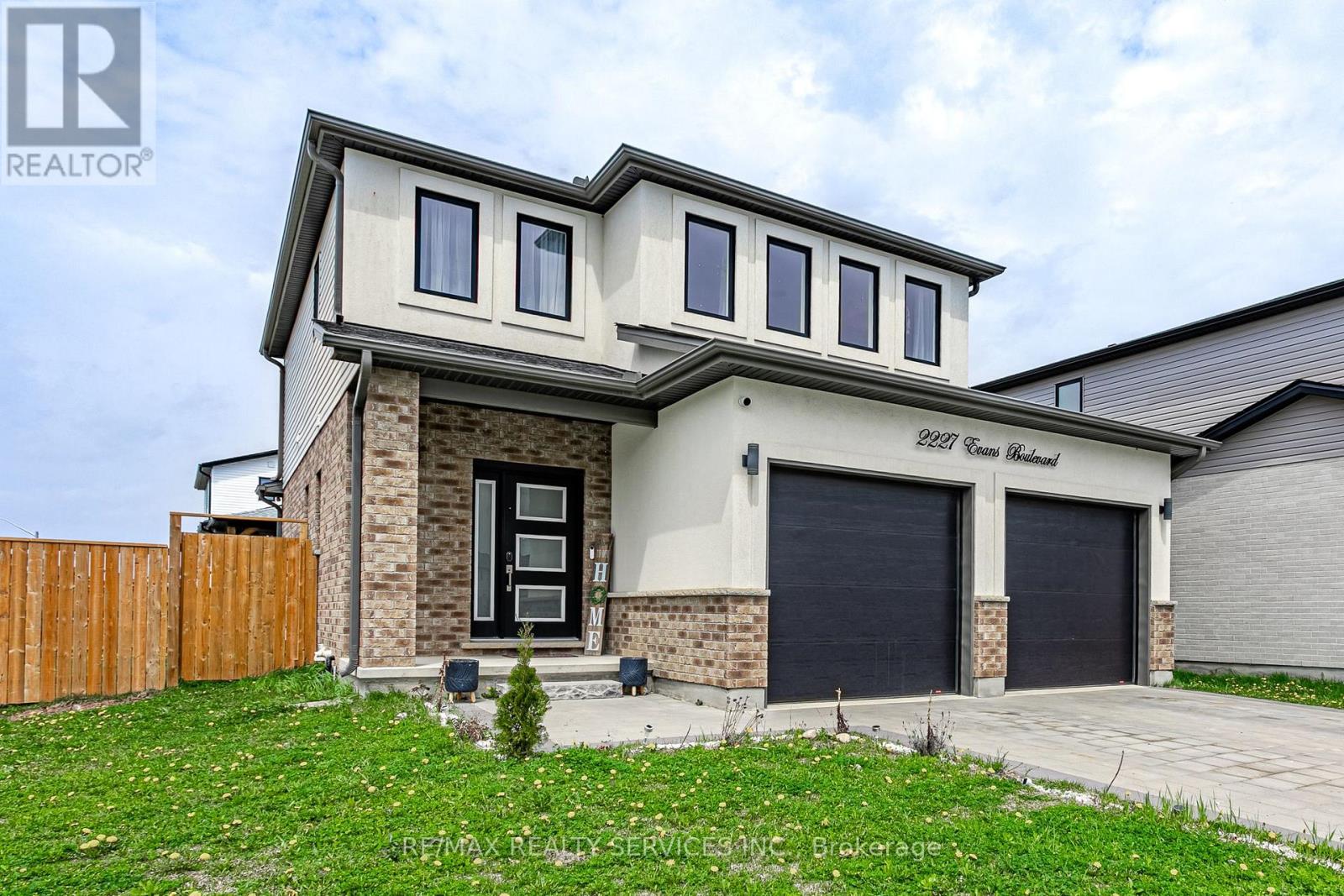 2227 EVANS BOULEVARD - 3