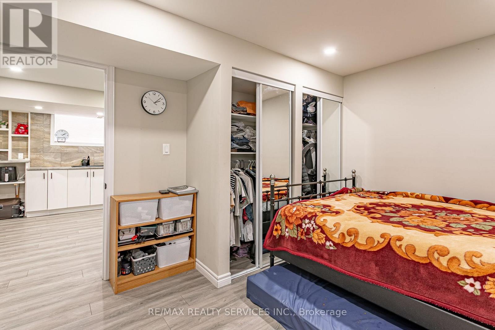 2227 EVANS BOULEVARD - 31