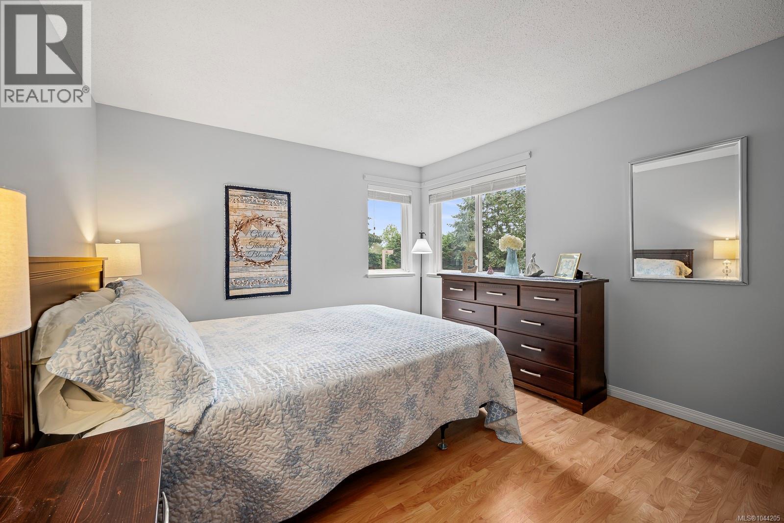 #203B 698 Aspen Rd - Image 11