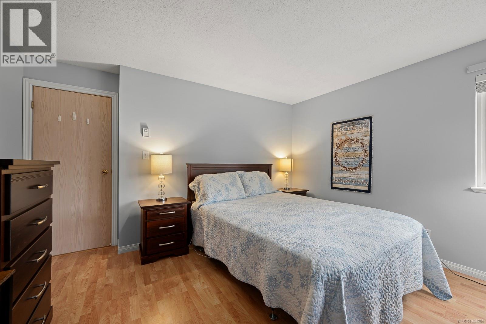 #203B 698 Aspen Rd - Image 12