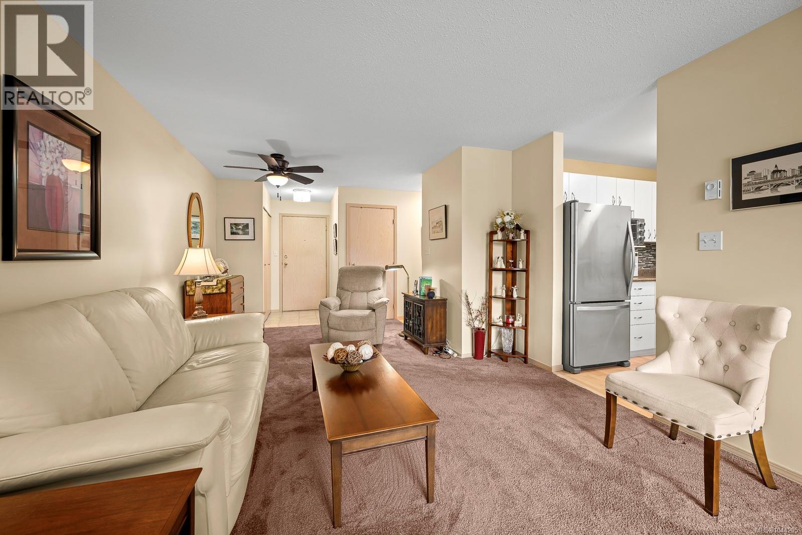 #203B 698 Aspen Rd - Image 17