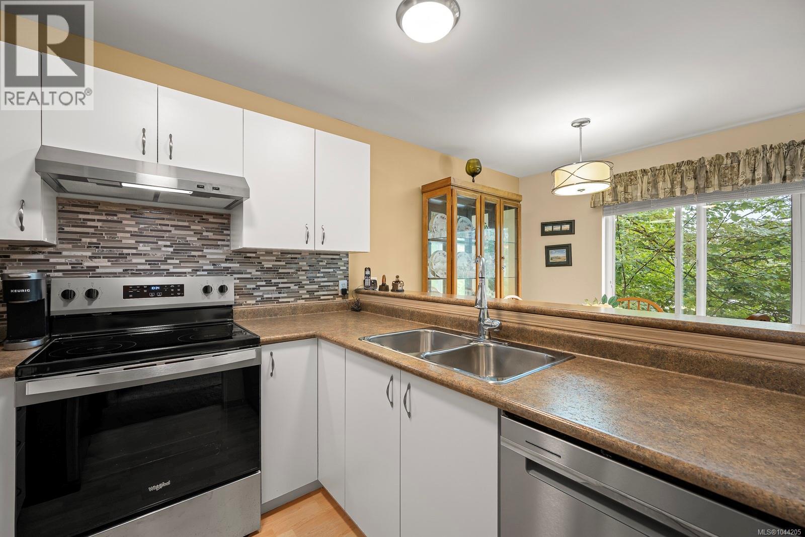 #203B 698 Aspen Rd - Image 5