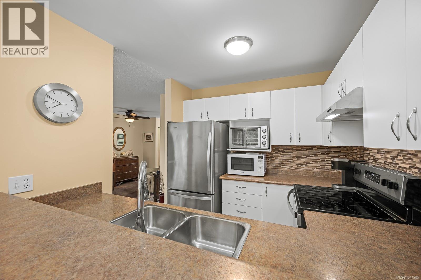#203B 698 Aspen Rd - Image 6