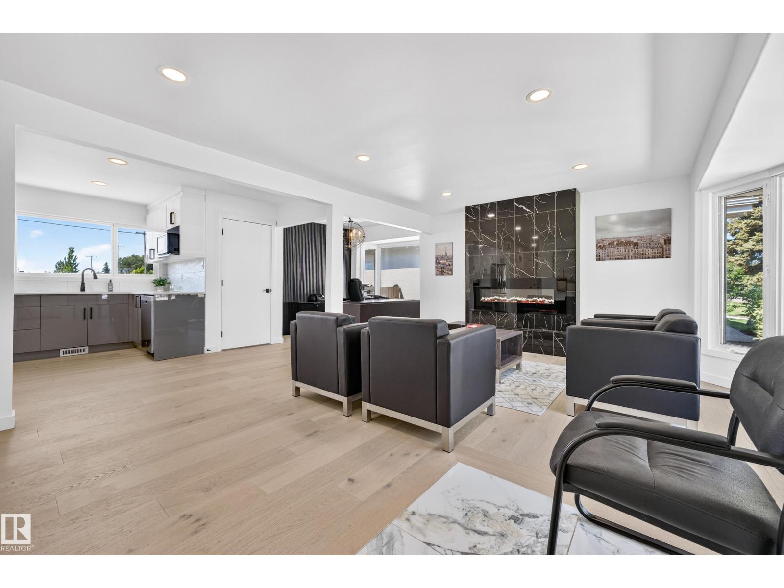 6011 93A AV NW - Image 6