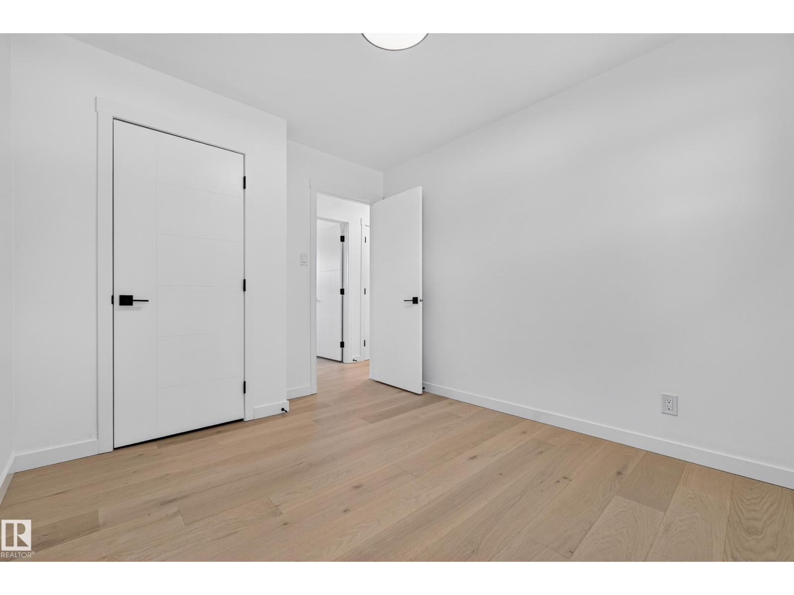6011 93A AV NW - Image 23