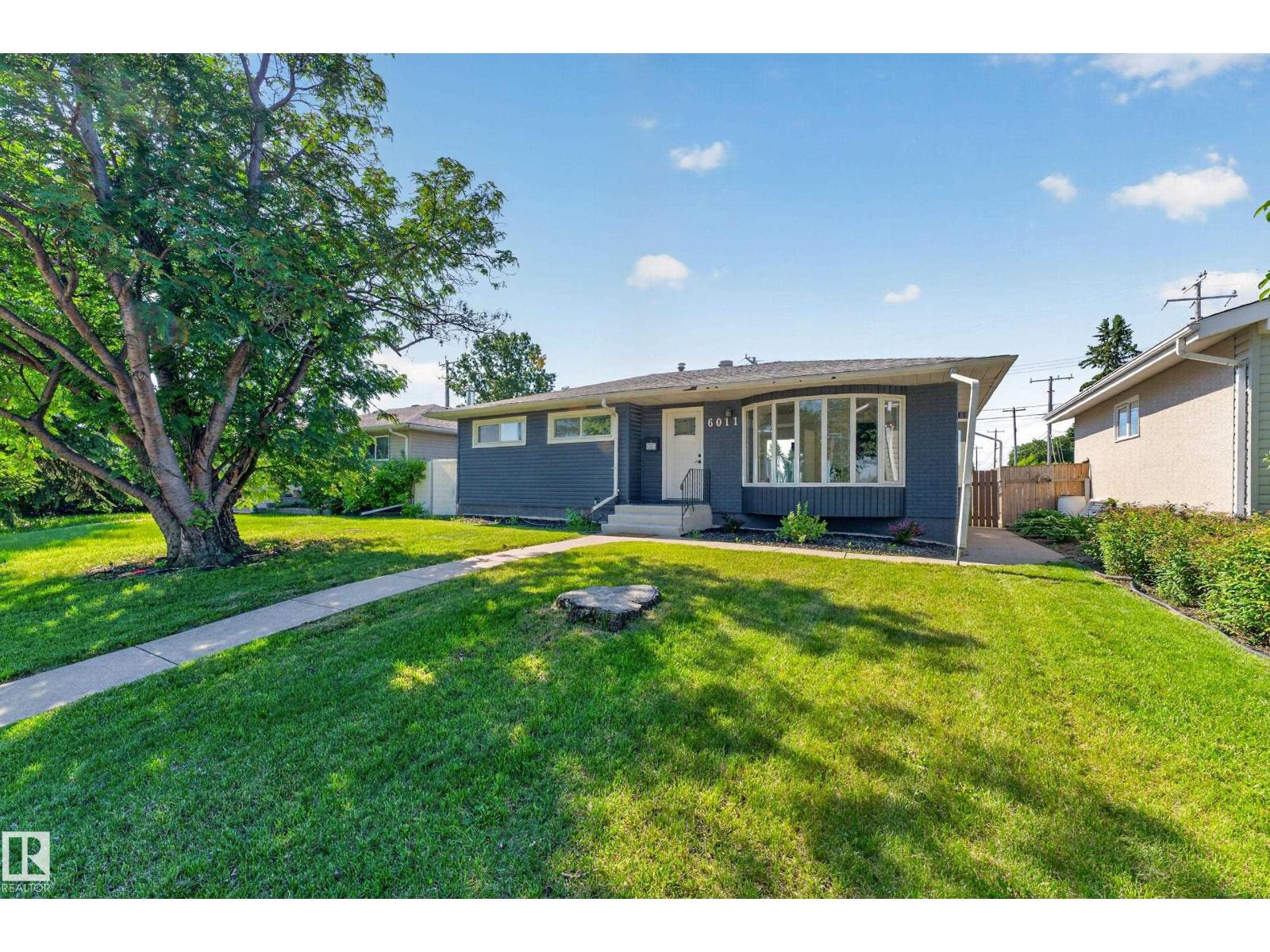 6011 93A AV NW, Ottewell, Edmonton photo 3