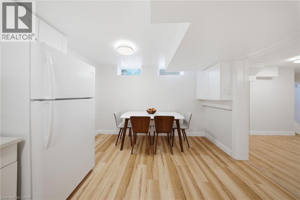 80 JACKSON Avenue - 27