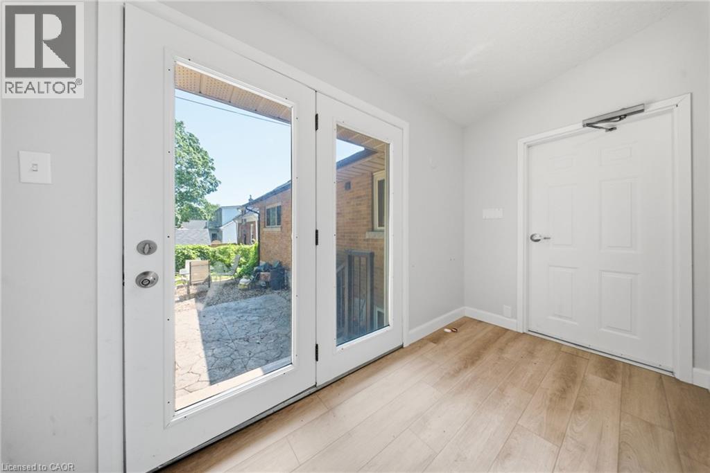 80 JACKSON Avenue - 20