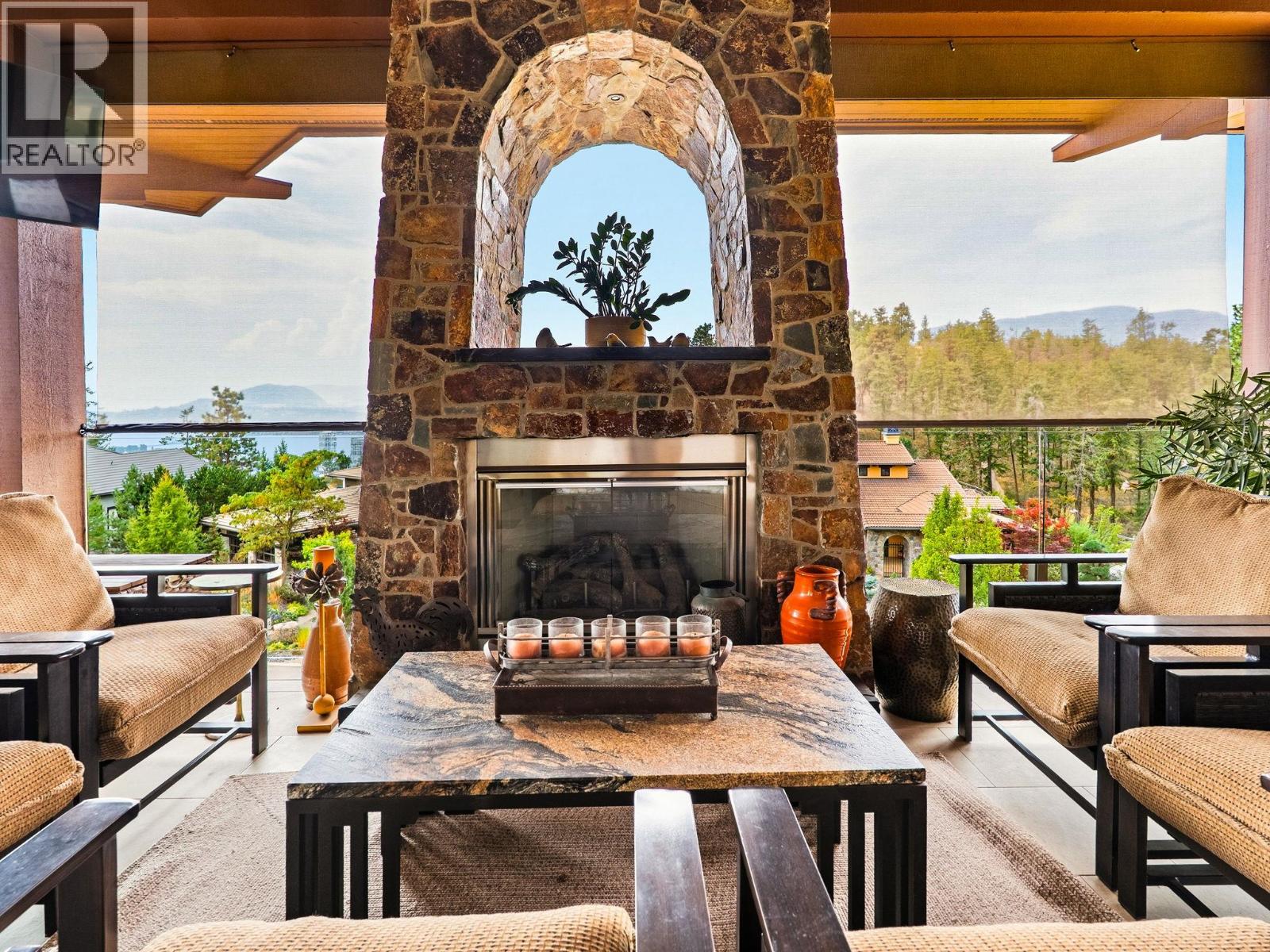 706 Highpointe Court - 28