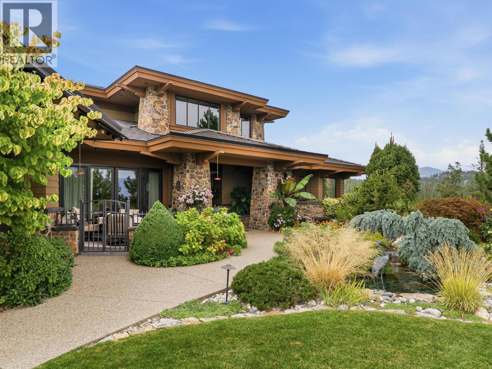  706 Highpointe Court, Kelowna