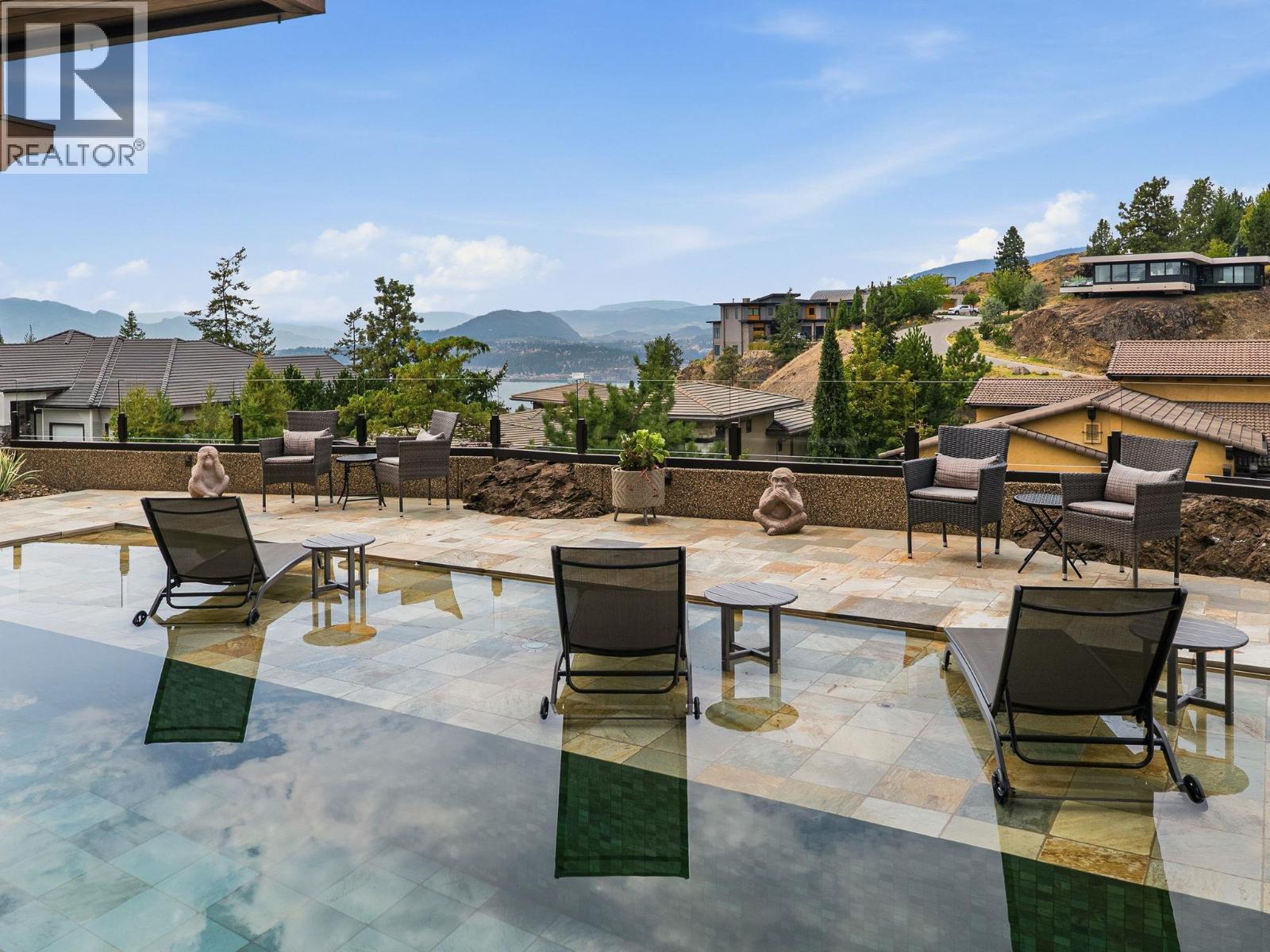  706 Highpointe Court, Kelowna