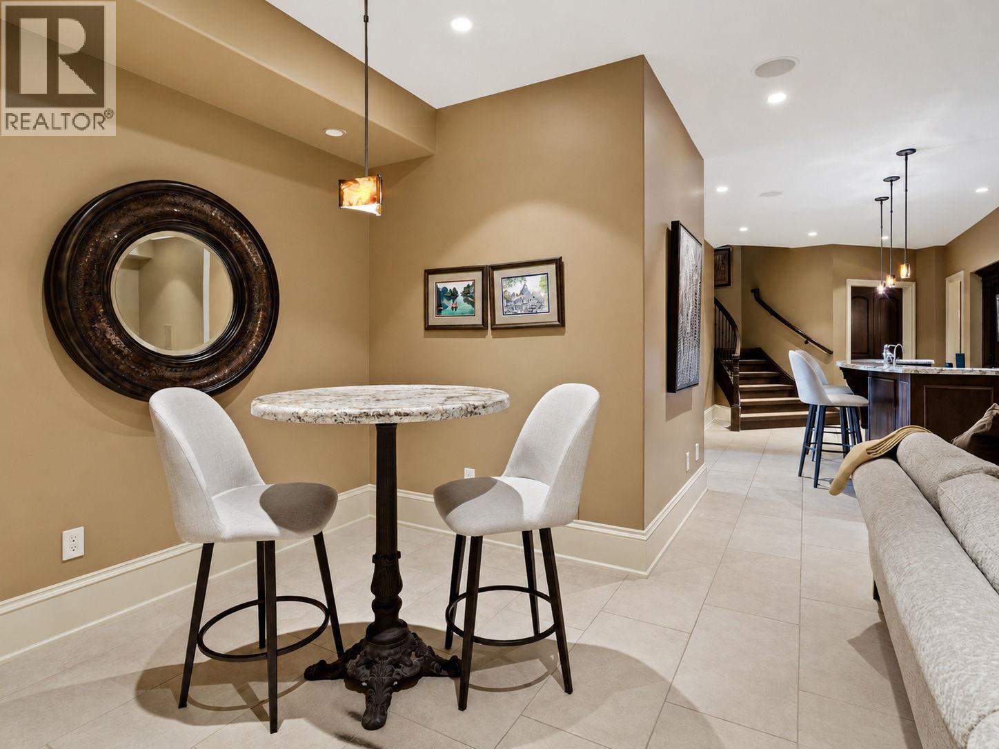  706 Highpointe Court, Kelowna