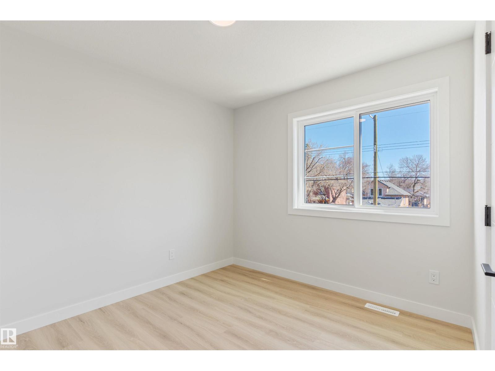 11229 96 Street NW - 30
