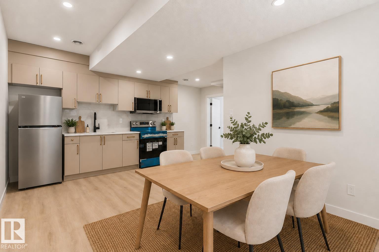 11229 96 Street NW - 41