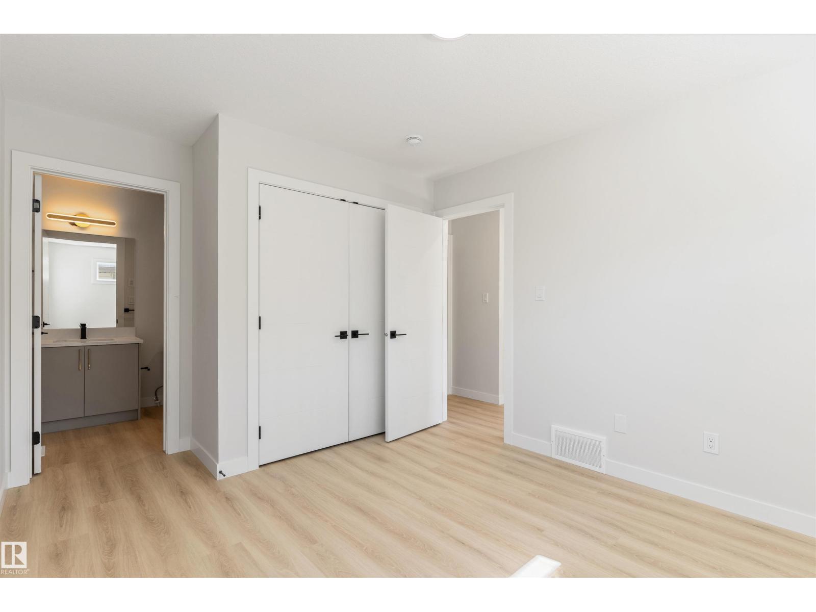 11229 96 Street NW - Image 21