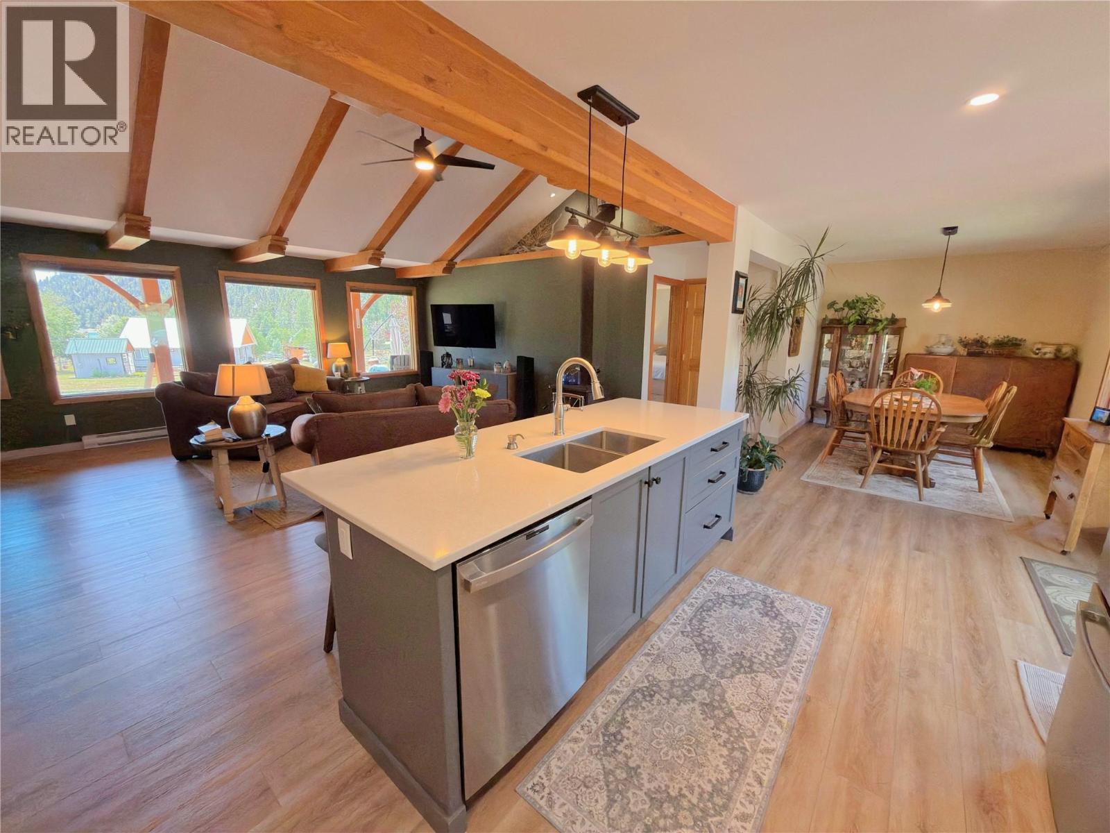 118 SKYE BLUE Loop, Princeton