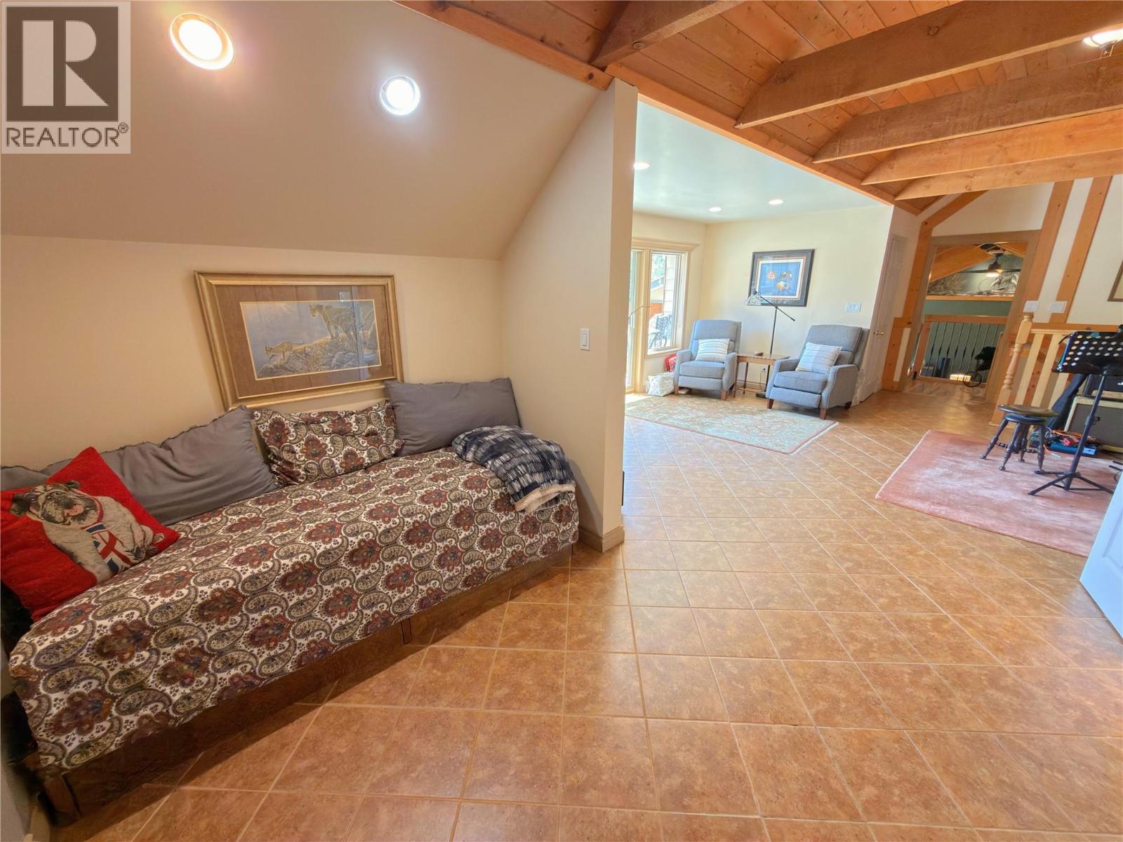 118 SKYE BLUE Loop, Princeton