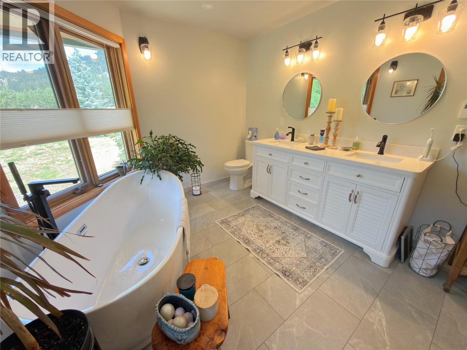 118 SKYE BLUE Loop, Princeton