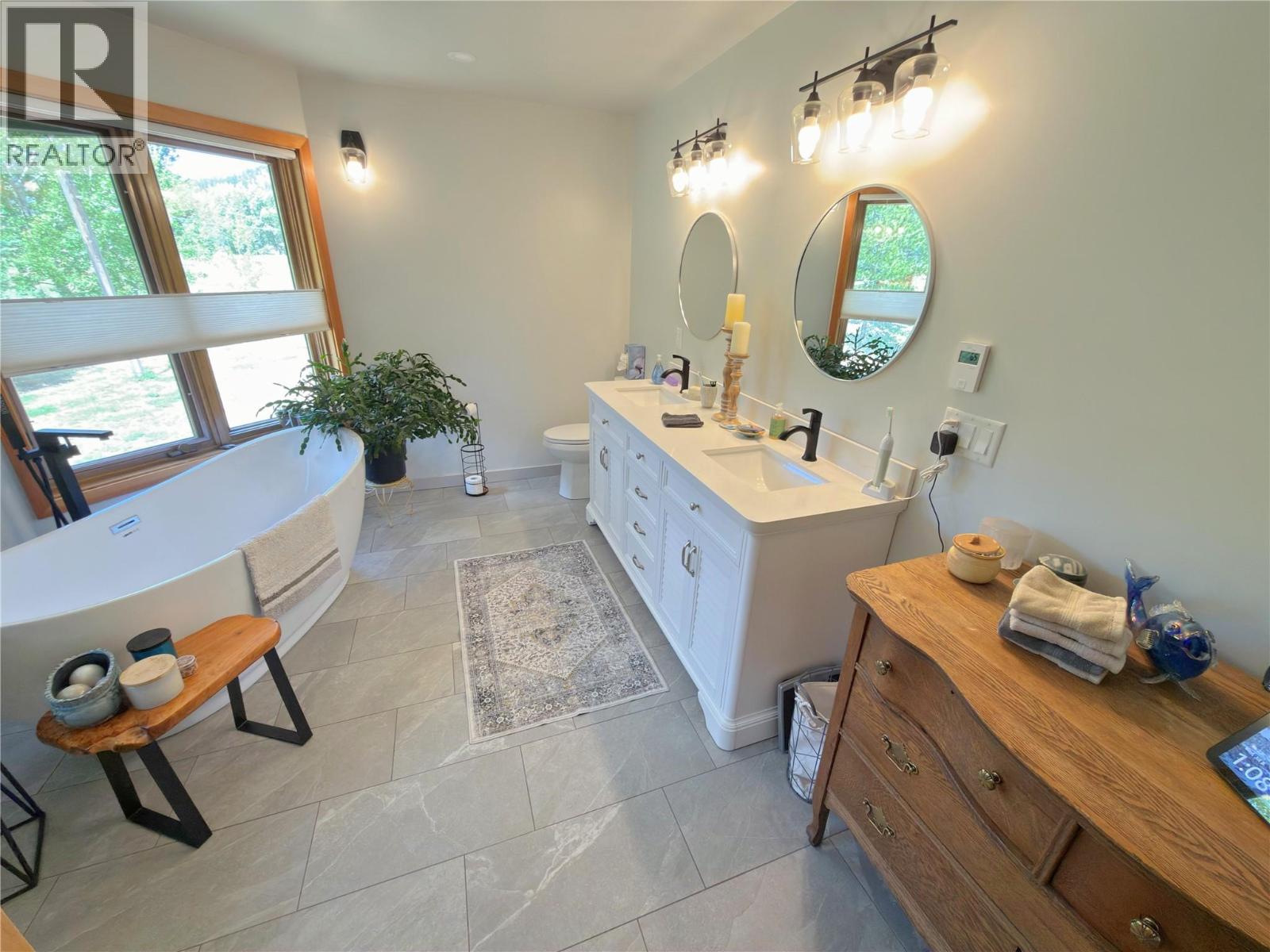 118 SKYE BLUE Loop, Princeton