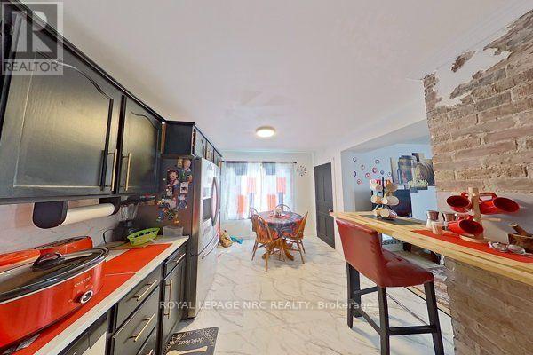 6437 BARKER STREET - Image 13