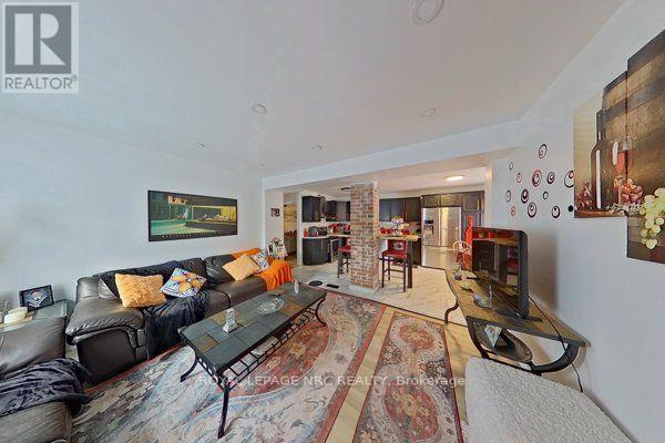 6437 BARKER STREET - 15