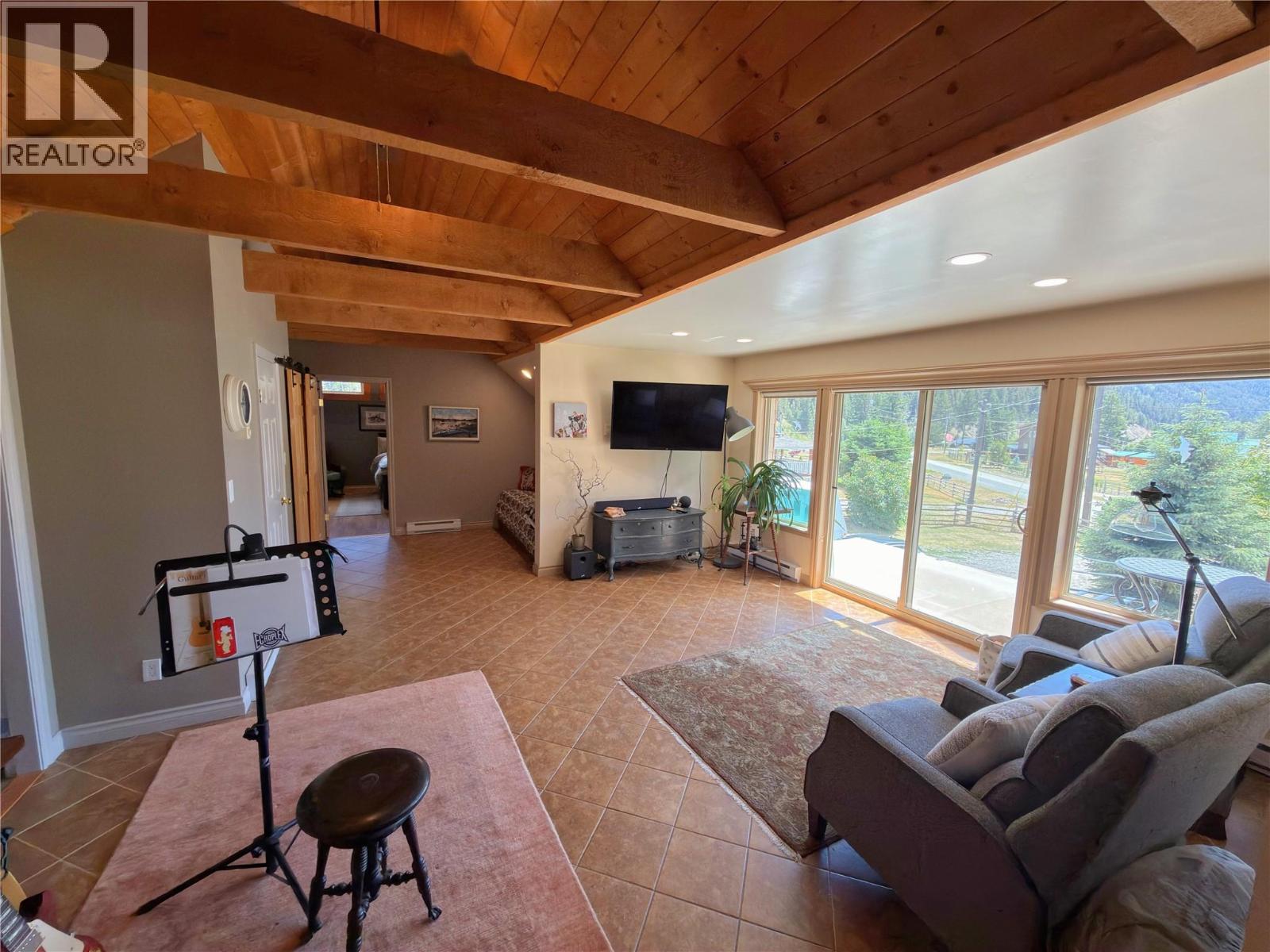 118 SKYE BLUE Loop, Princeton