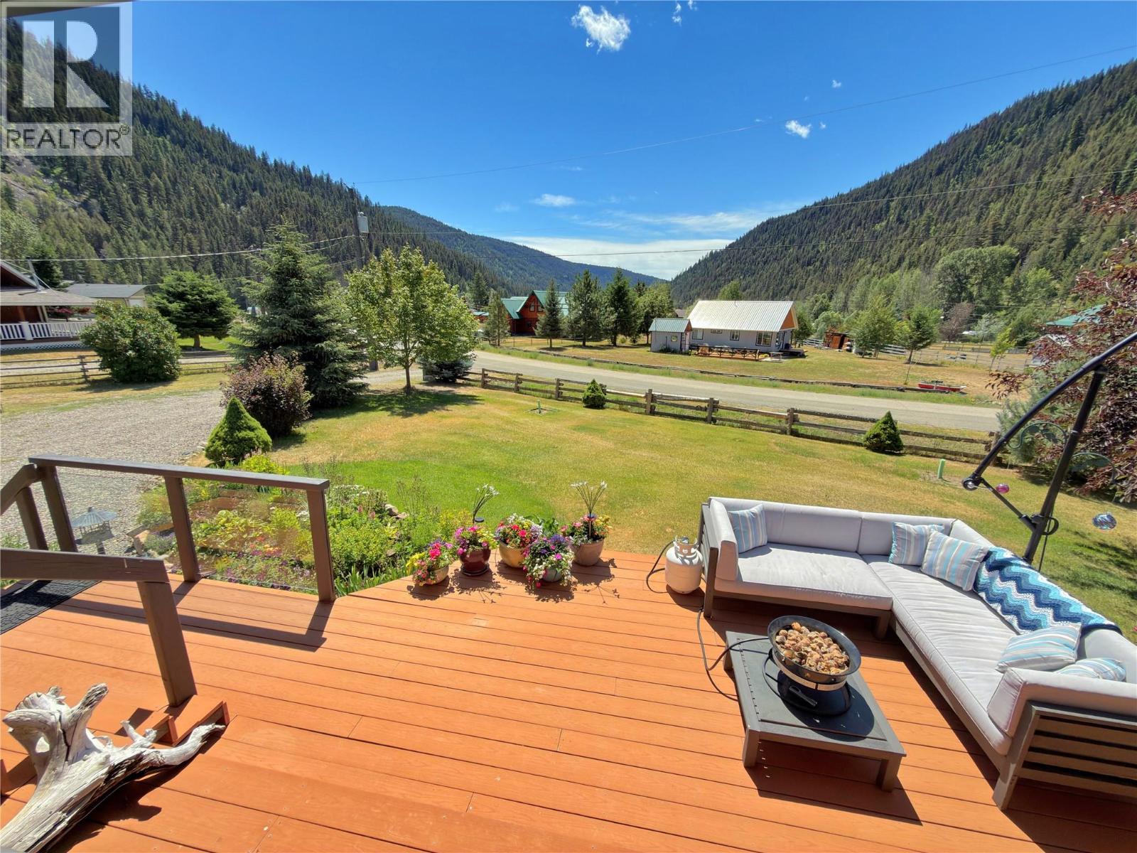118 SKYE BLUE Loop, Princeton