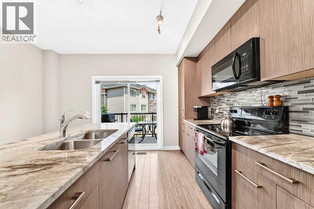 7 Stonehouse Crescent NW - Image 11