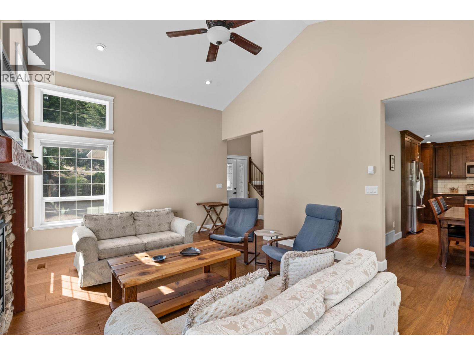 #39 4498 Squilax Anglemont Road - 10