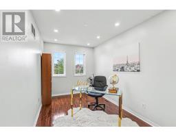 97 Zia Dodda Crescent, Brampton, ON L6P1J4 Photo 32