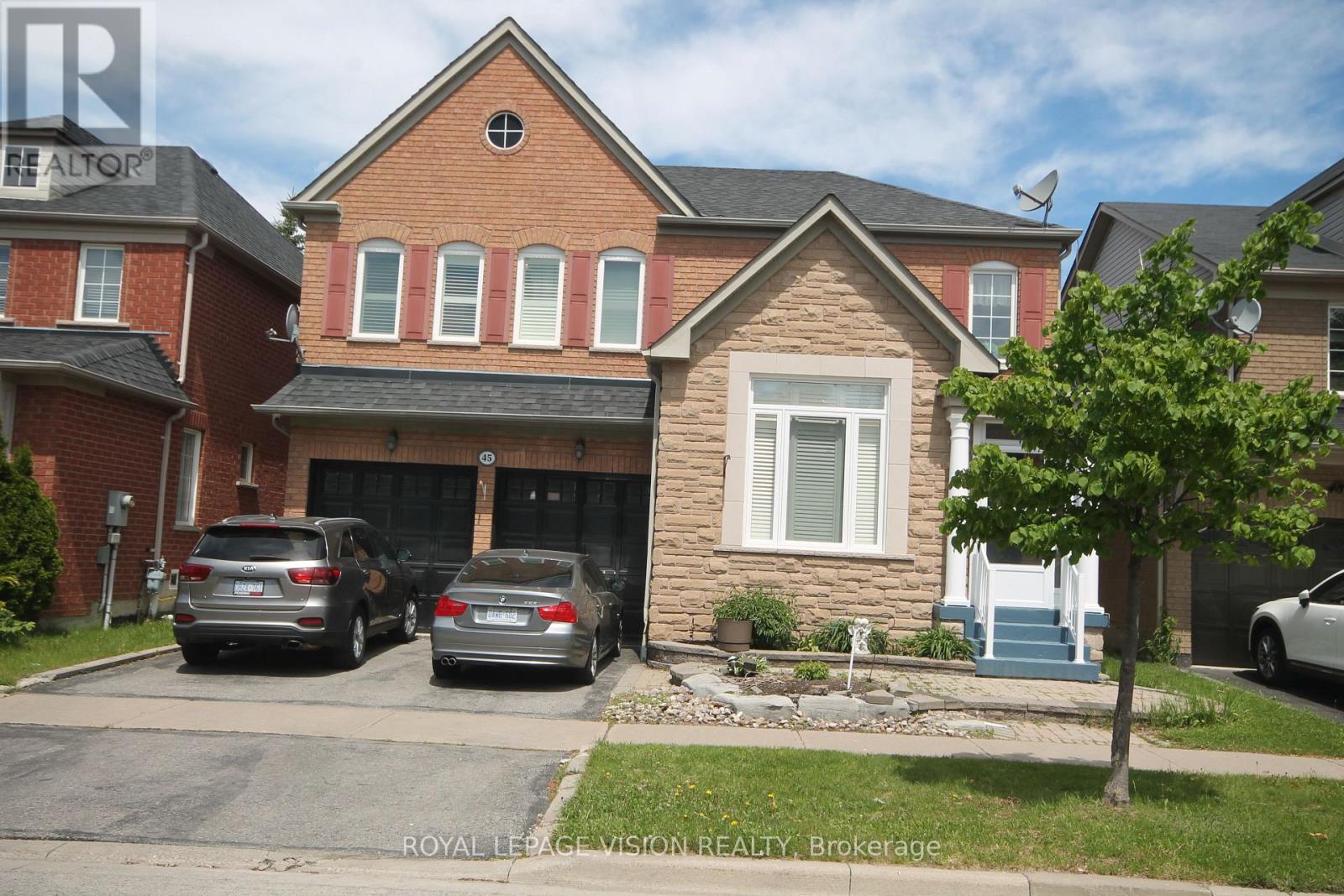 45 BRADBURY CRESCENT - 1