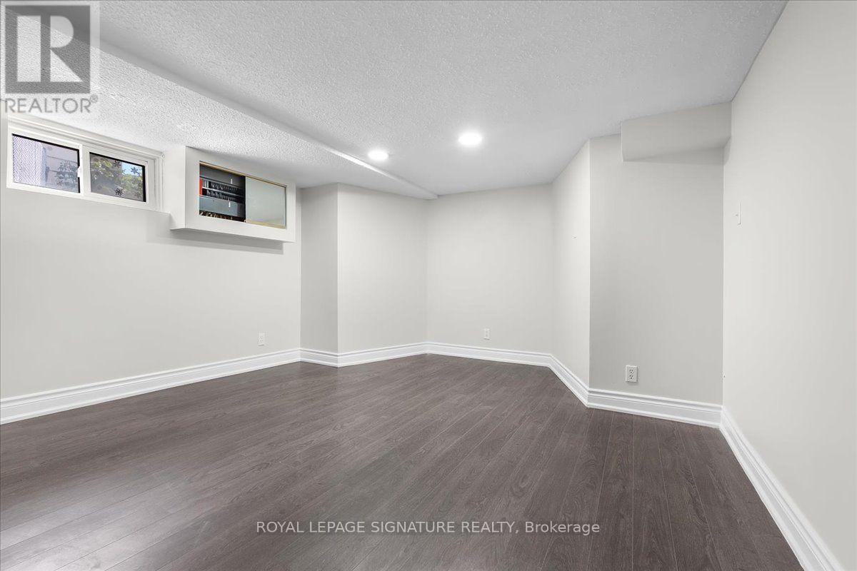 195 PARK ROAD S - 26