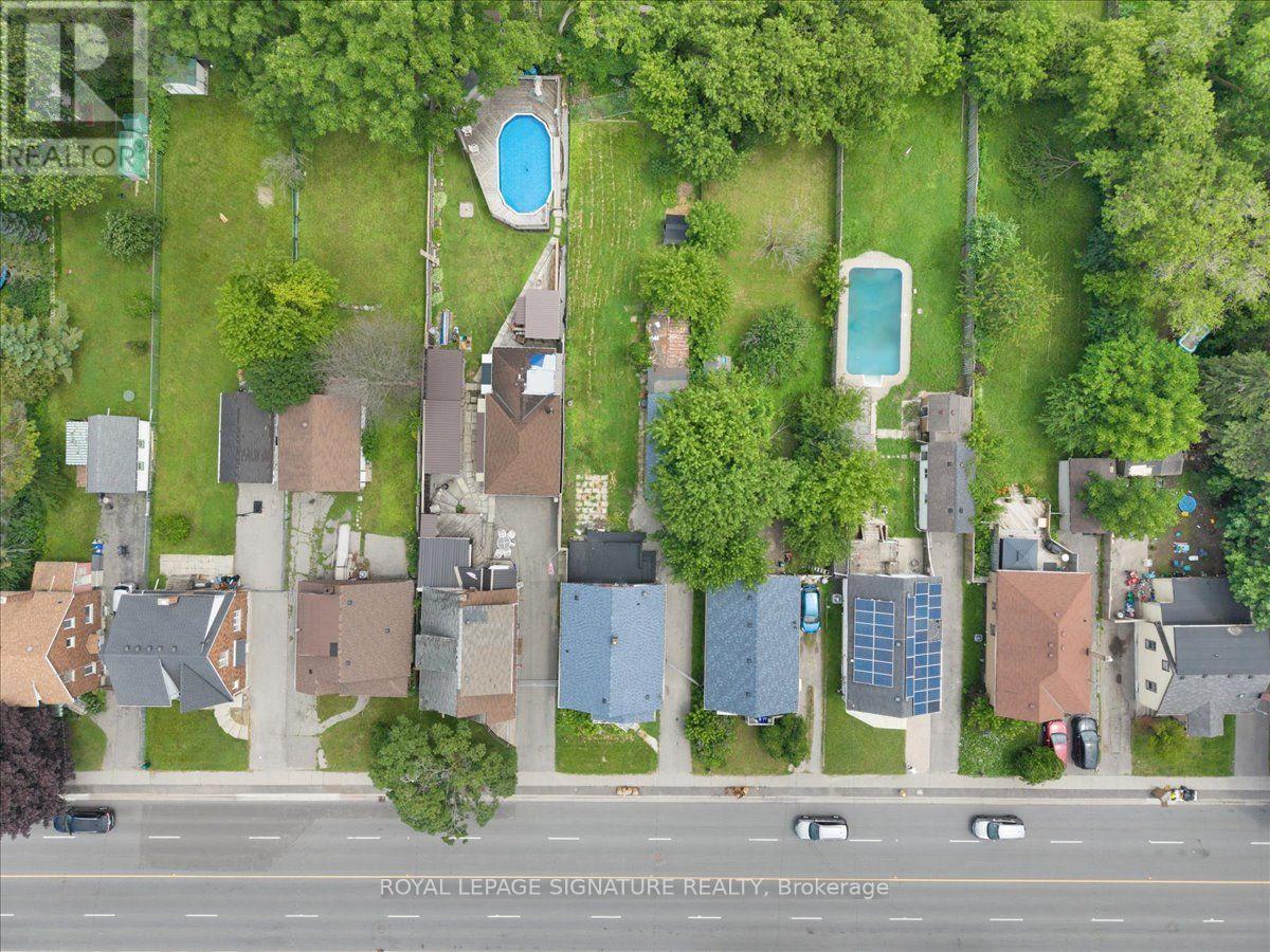 195 PARK ROAD S - 34