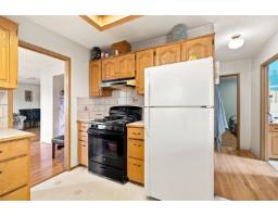 12191 101a Avenue, Surrey, BC V3V2Z9 Photo 6