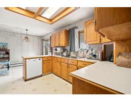 12191 101a Avenue, Surrey, BC V3V2Z9 Photo 7