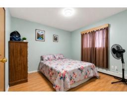 12191 101a Avenue, Surrey, BC V3V2Z9 Photo 10