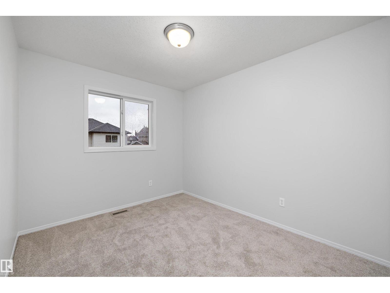 161 RUE MAGNAN - 19