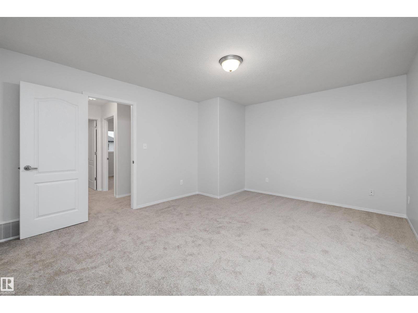 161 RUE MAGNAN - 27