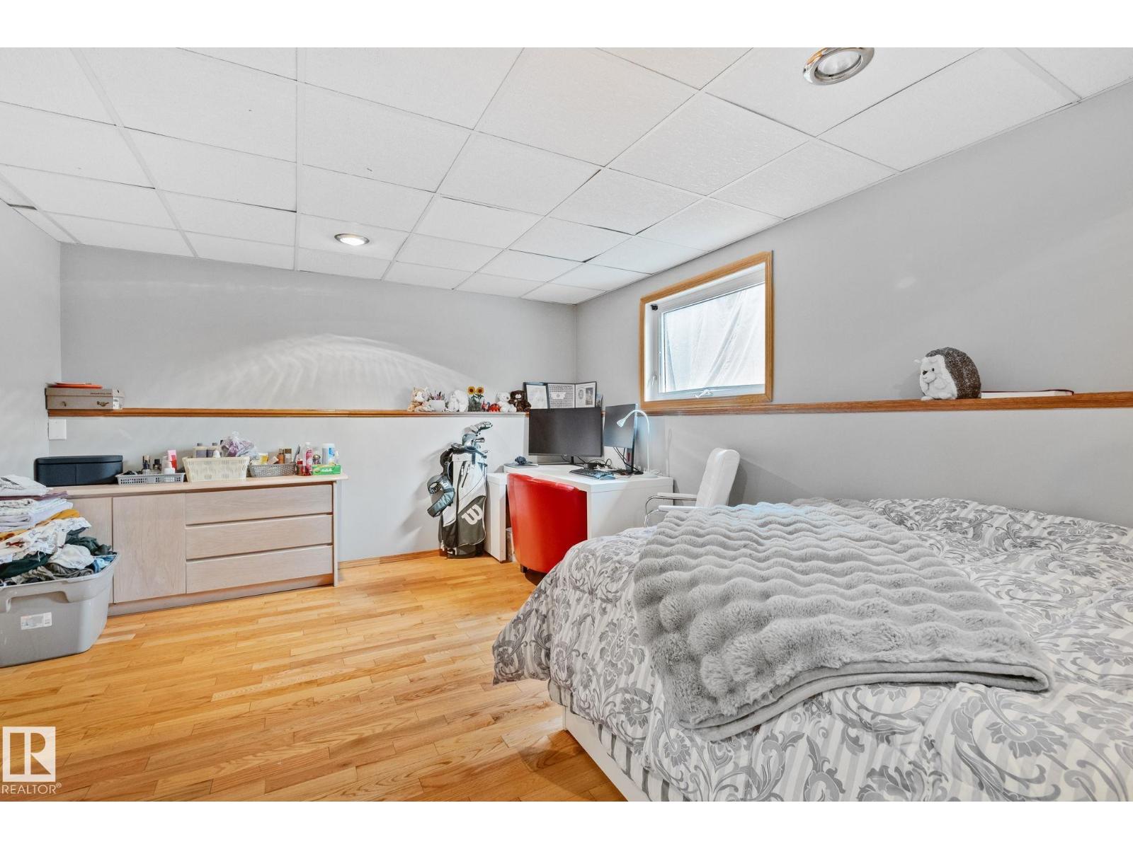 7503 190 ST NW - 21